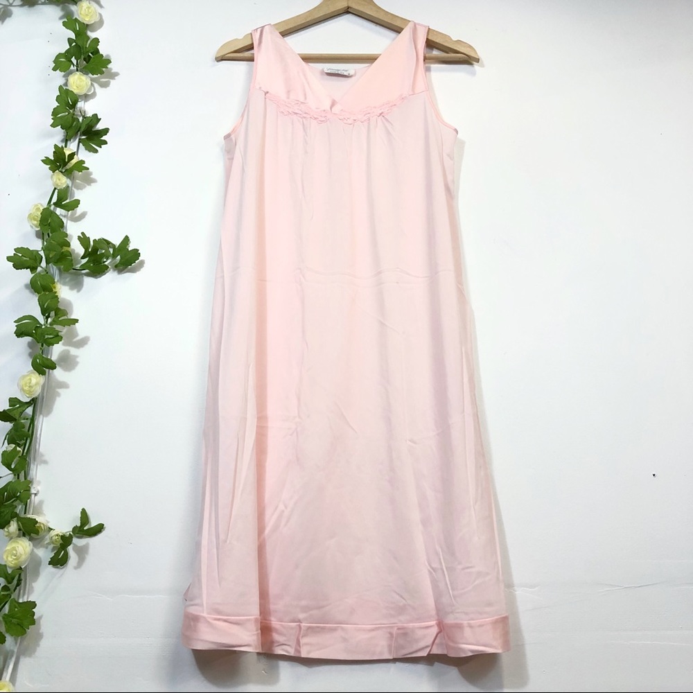 VTG Vanity Fair | Nightgown nylon nightgown, small